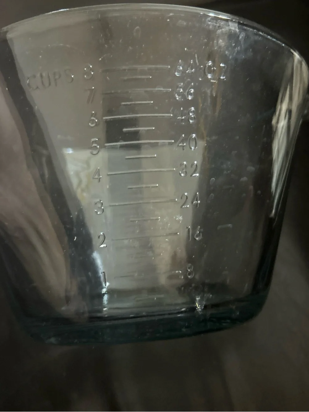 8 cup Clear Glass Measuring Mixing Bowl with Pour Spout - Clear Pampered Chef